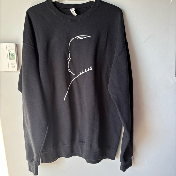 Jerzees Albert Hitchcock Sweater Crewneck w/ quote on back size XL - Picture 2 of 3